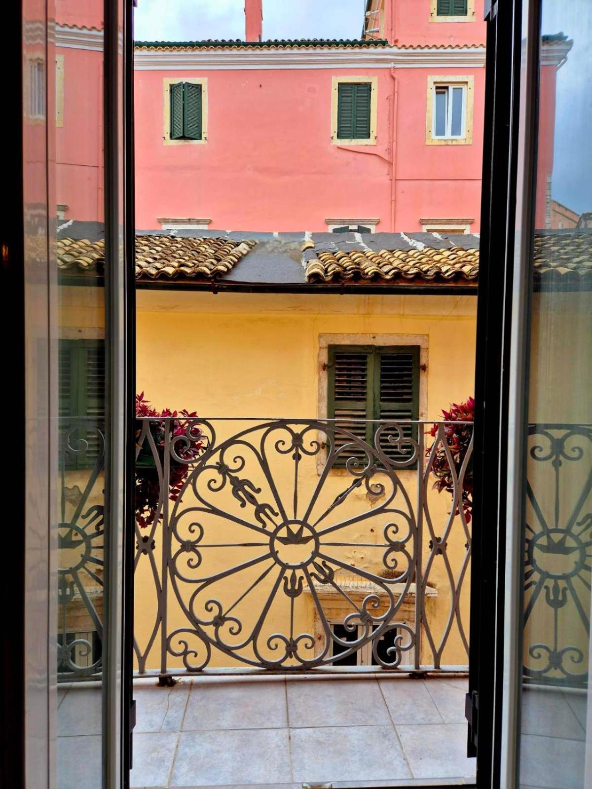 Historico Apartment, Corfu Old Town Екстериор снимка